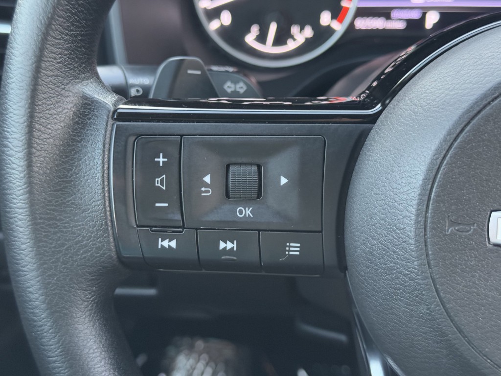 2022 Nissan Rogue Image 16