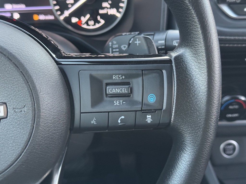 2022 Nissan Rogue Image 17