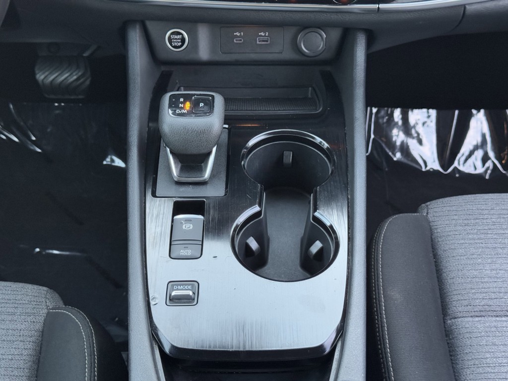 2022 Nissan Rogue Image 21