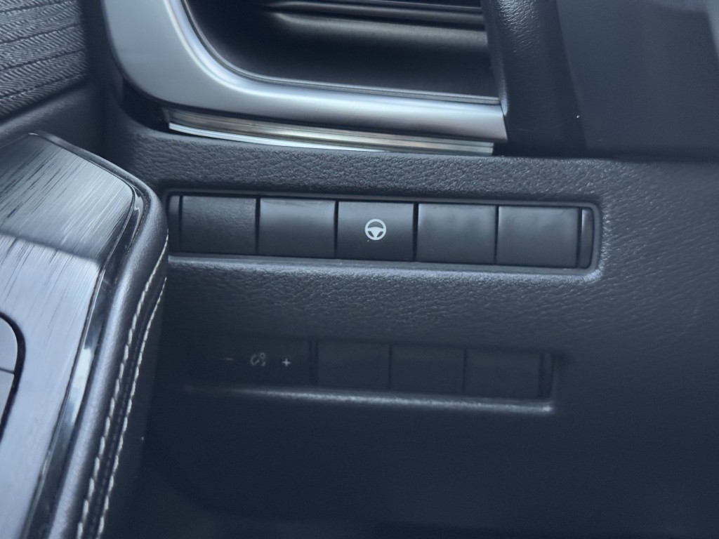 2022 Nissan Rogue Image 23