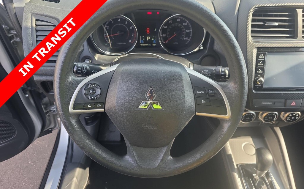 2021 Mitsubishi Outlander Image 8