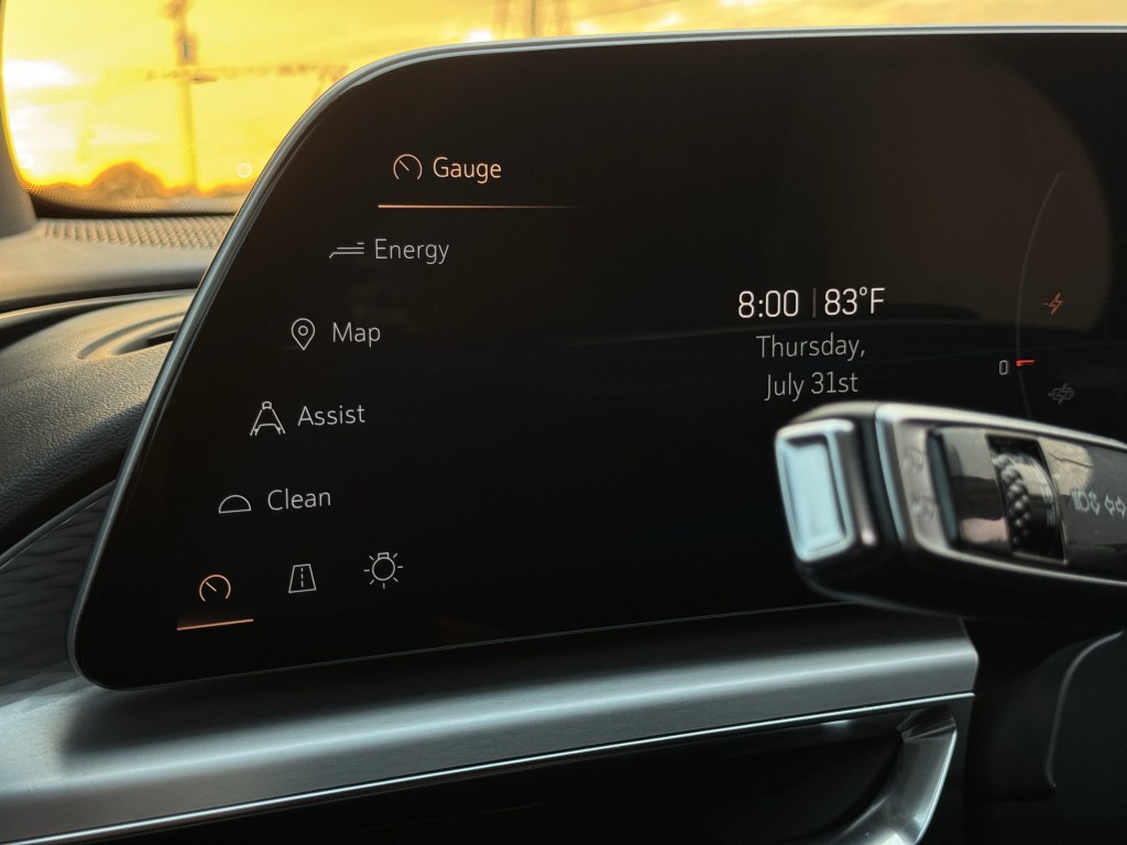 2024 Cadillac Lyriq Image 21