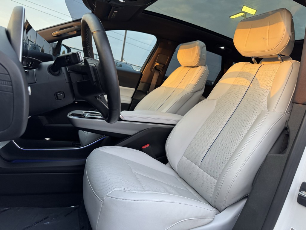 2024 Cadillac Lyriq Image 26