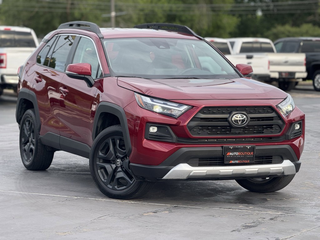 2024 Toyota Rav4 Image 3