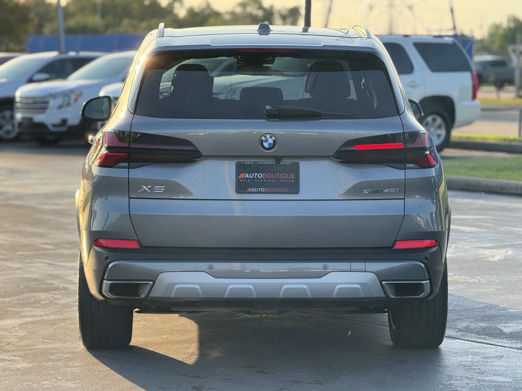2024 BMW X5 Image 9