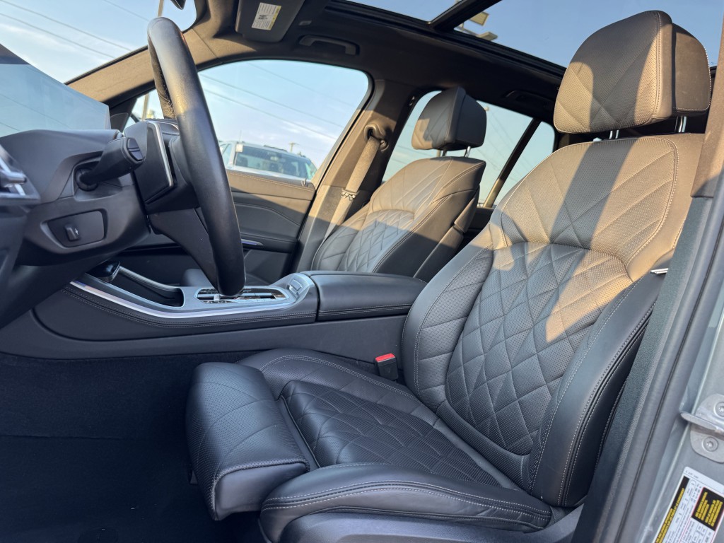 2024 BMW X5 Image 24