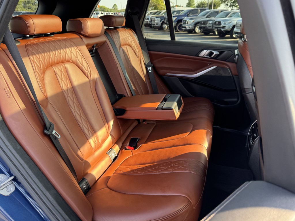 2022 BMW X5 Image 28
