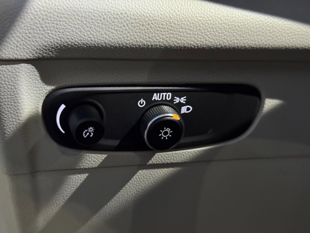 2023 Buick Envision Image 24