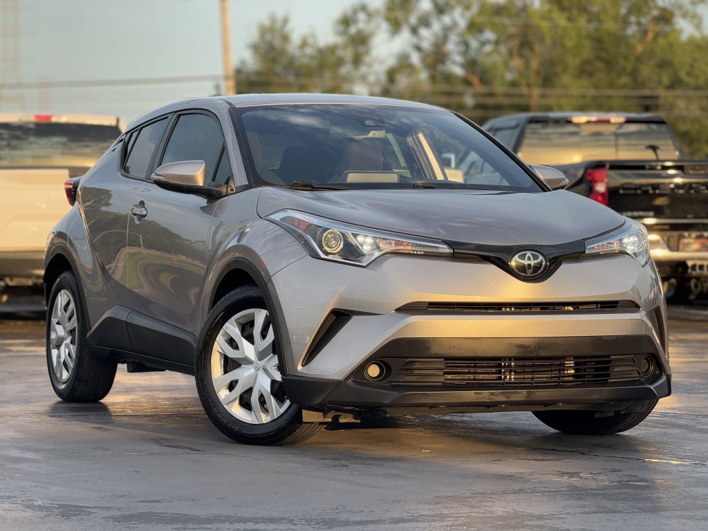 2019 Toyota C-HR Image 3
