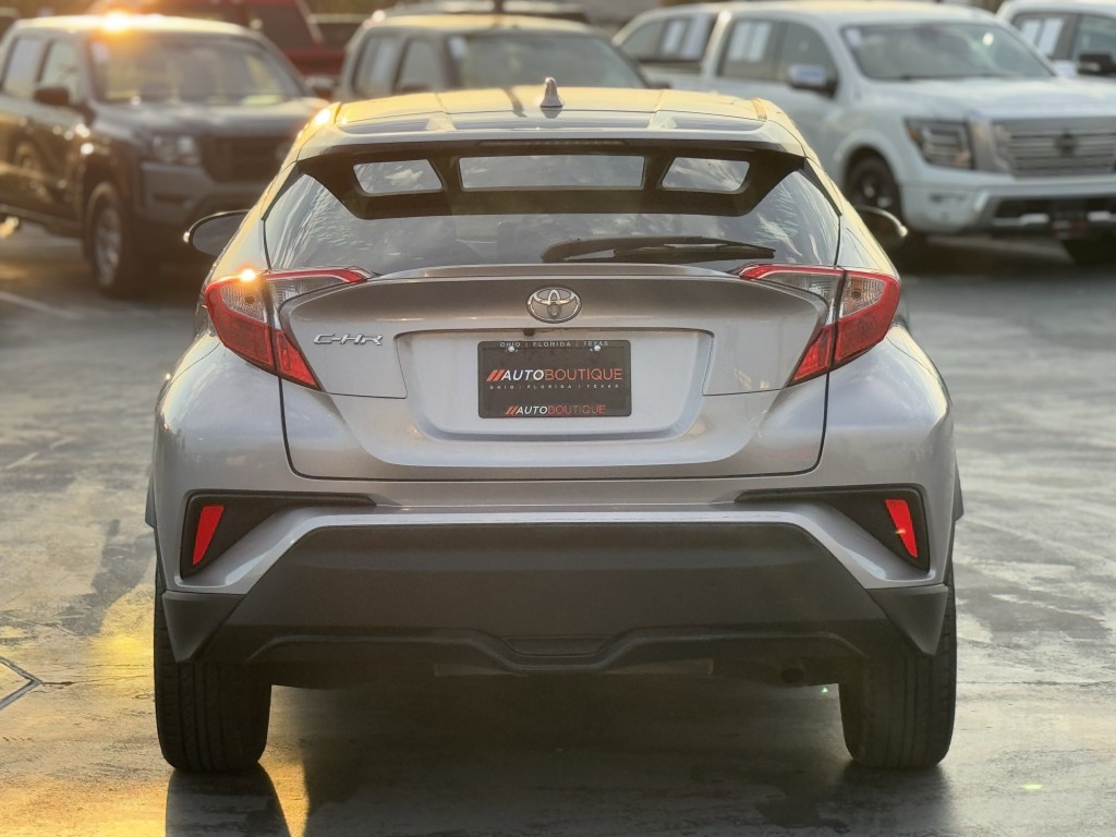 2019 Toyota C-HR Image 6
