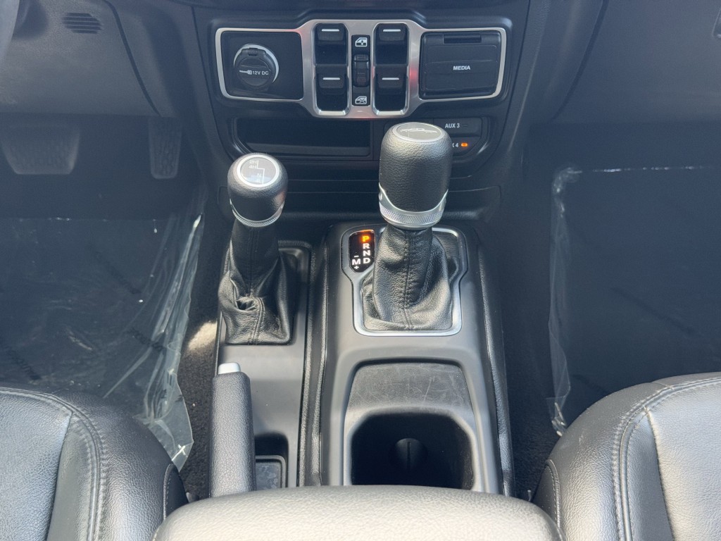 2021 Jeep Gladiator Image 21