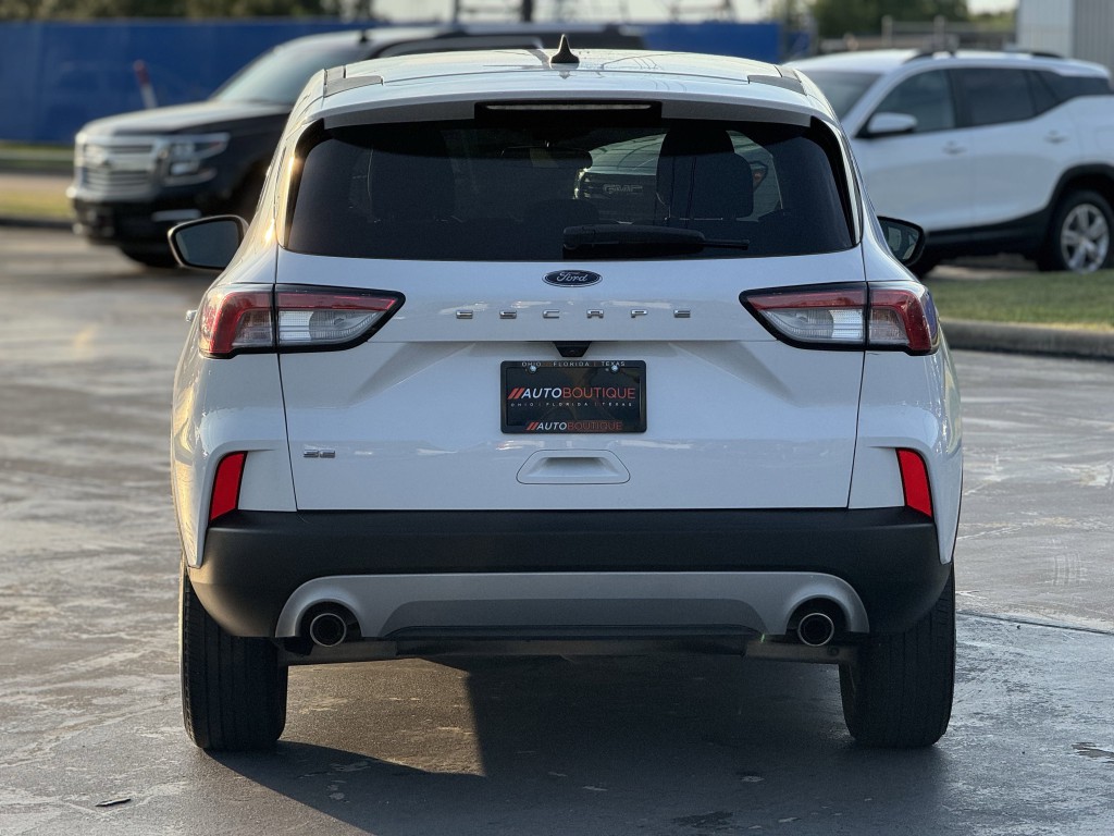 2022 Ford Escape Image 7