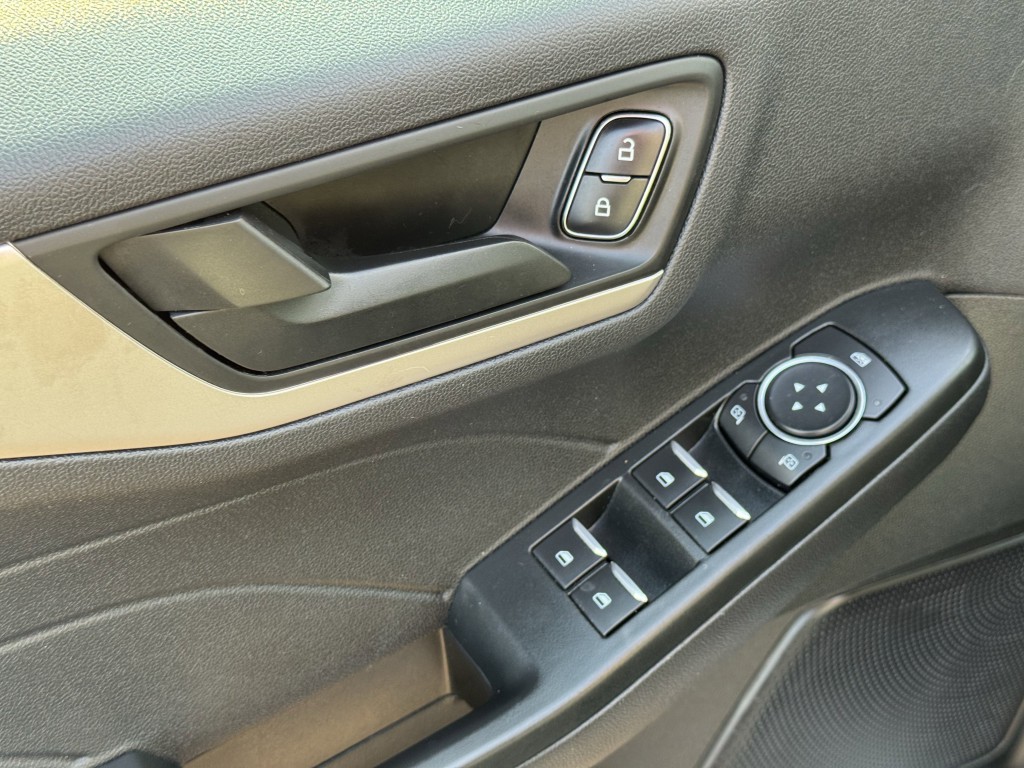 2022 Ford Escape Image 23