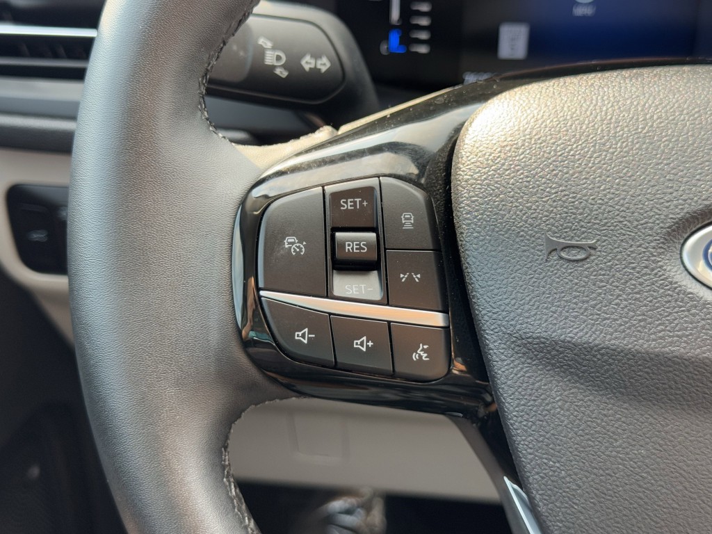 2023 Ford Escape Image 16