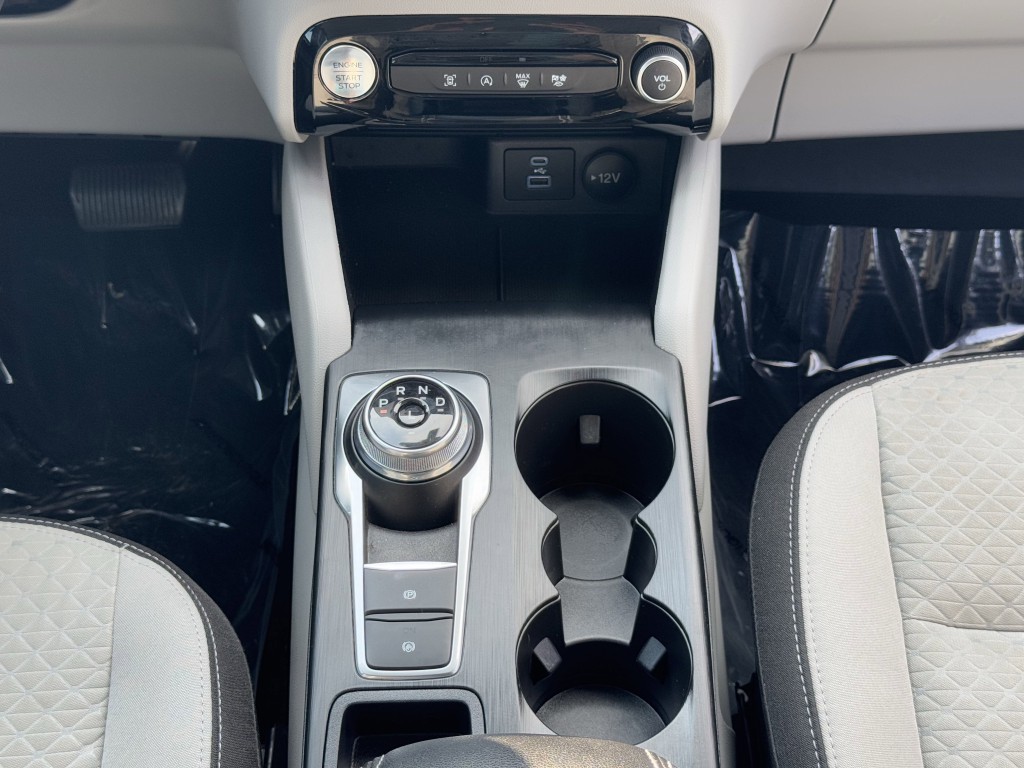 2023 Ford Escape Image 21