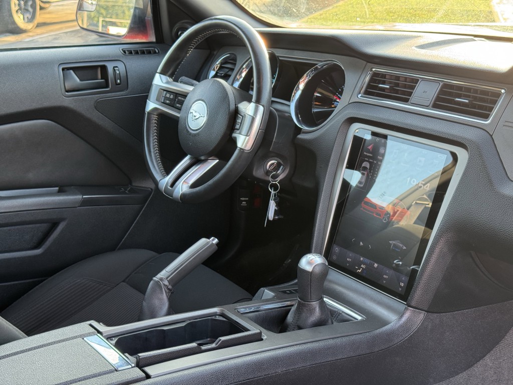 2014 Ford Mustang Image 13