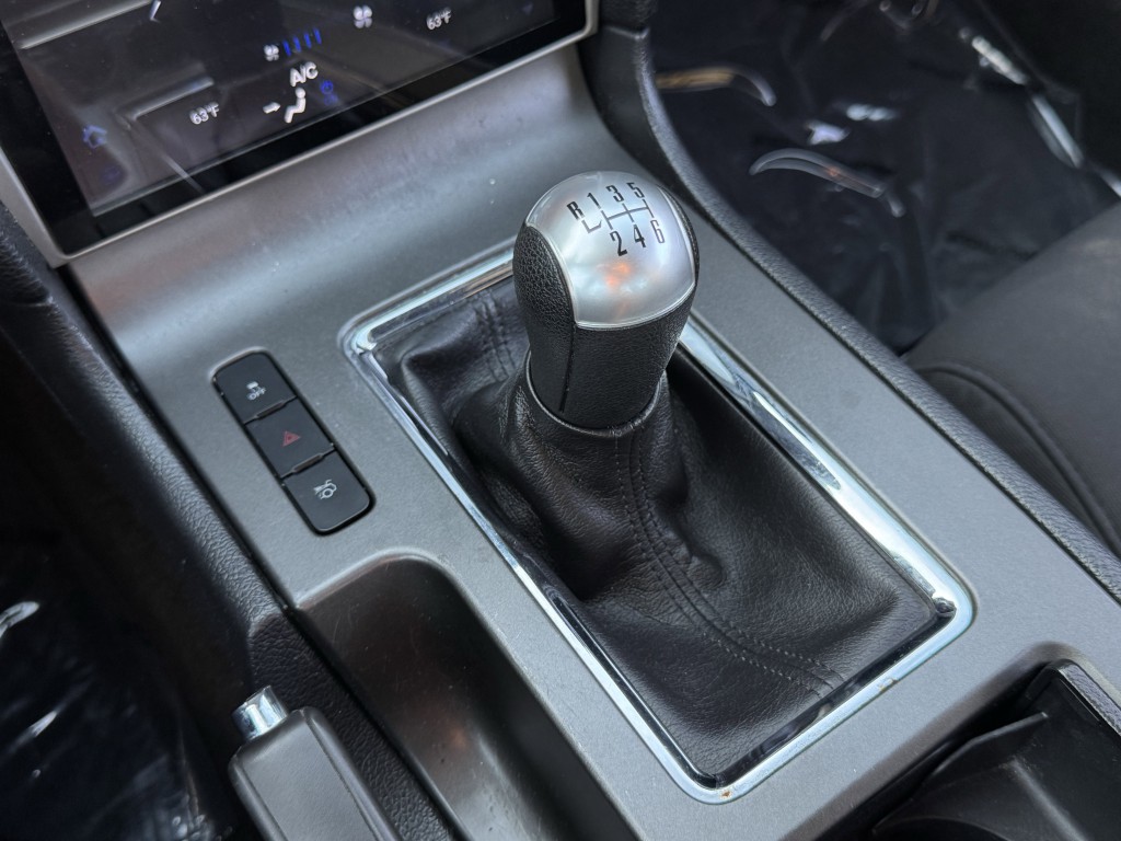 2014 Ford Mustang Image 20
