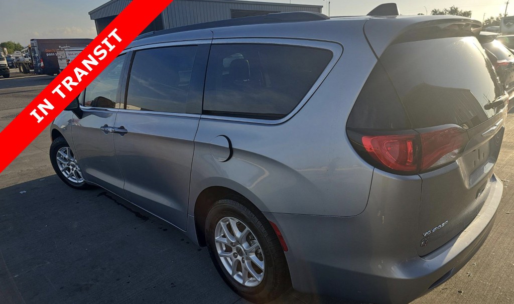 2021 Chrysler Voyager Image 7