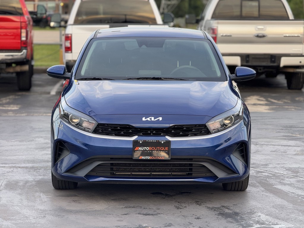 2024 Kia Forte Image 5