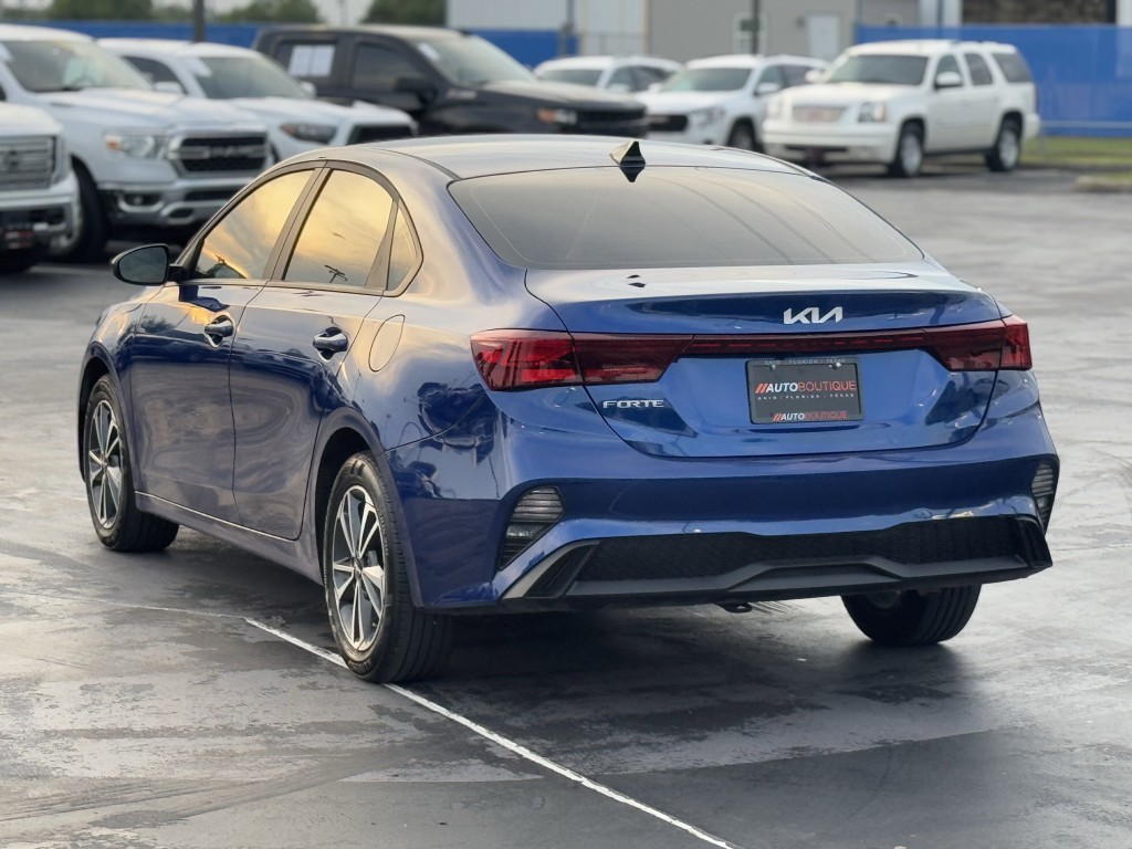 2024 Kia Forte Image 9