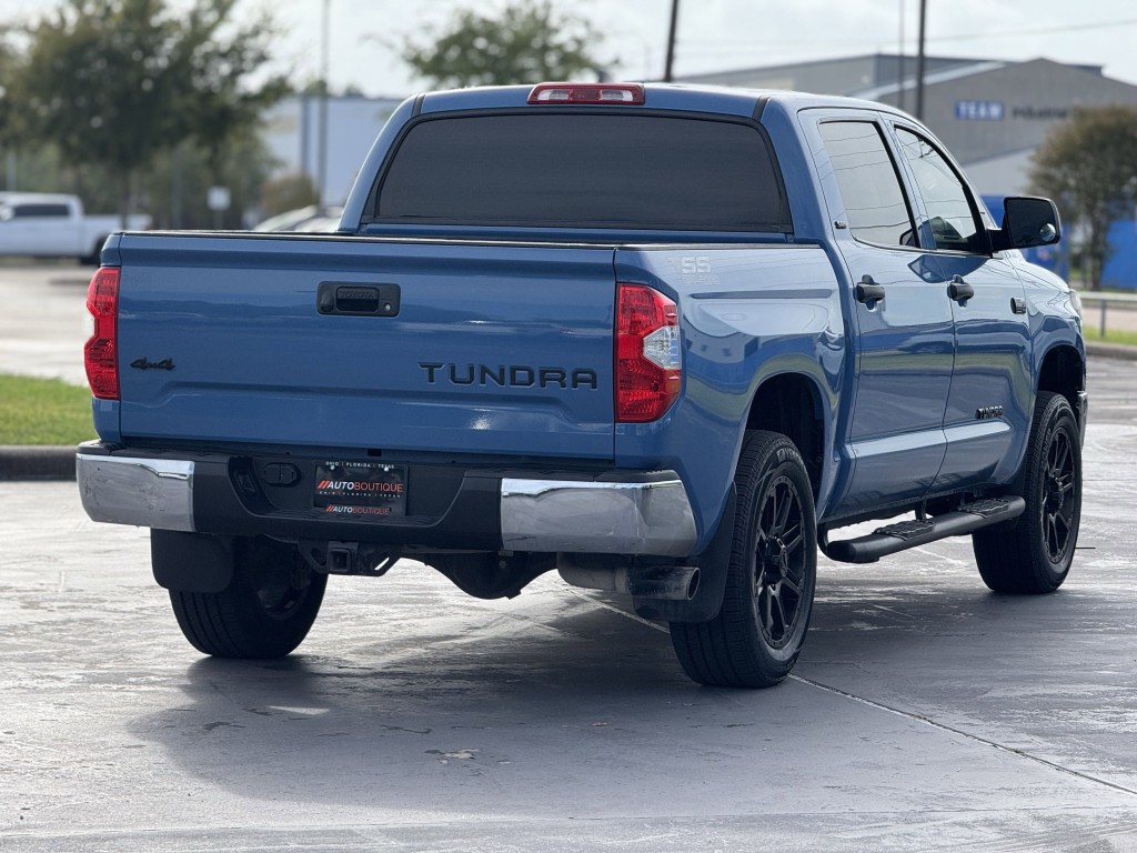 2020 Toyota Tundra Image 10