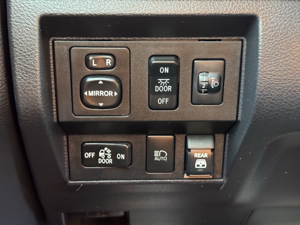 2020 Toyota Tundra Image 20