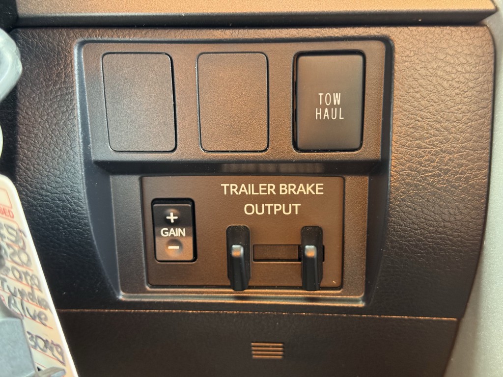 2020 Toyota Tundra Image 21