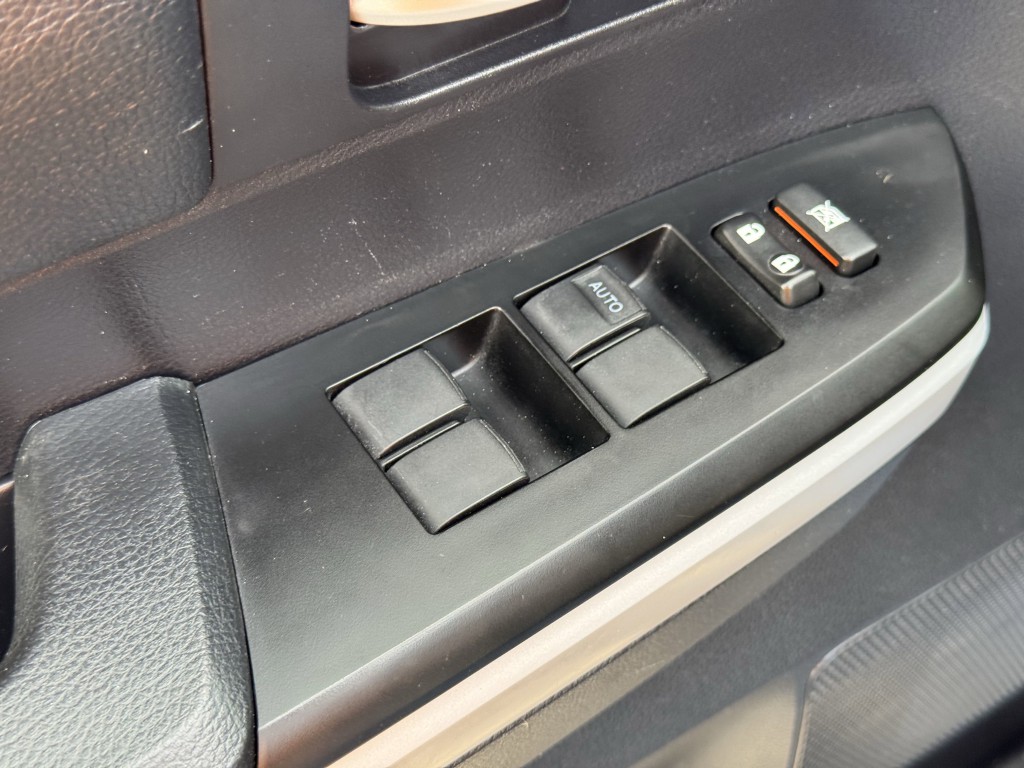 2020 Toyota Tundra Image 22