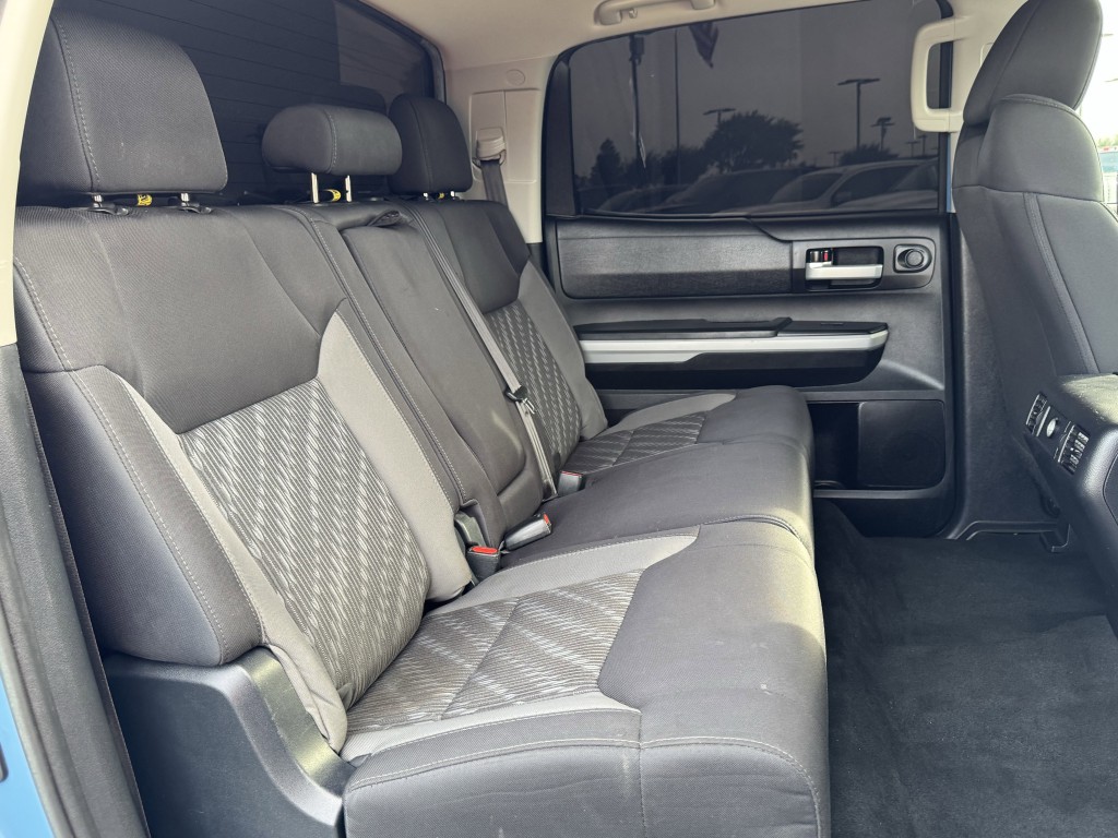 2020 Toyota Tundra Image 25