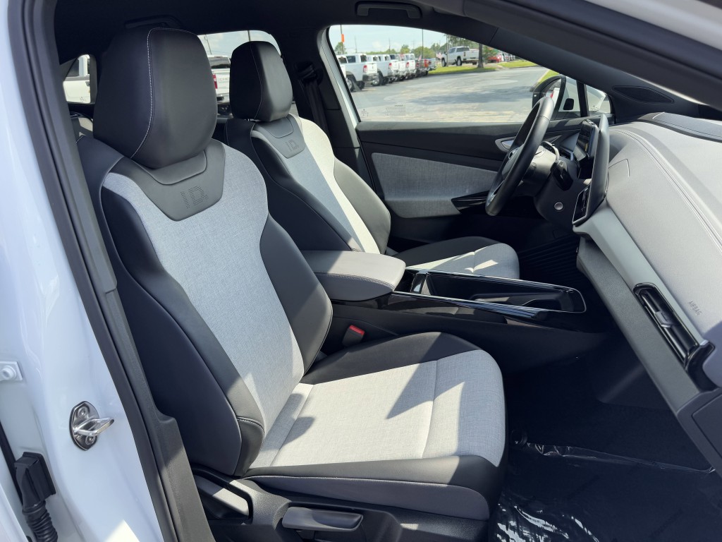 2025 Volkswagen Id.4 Image 26