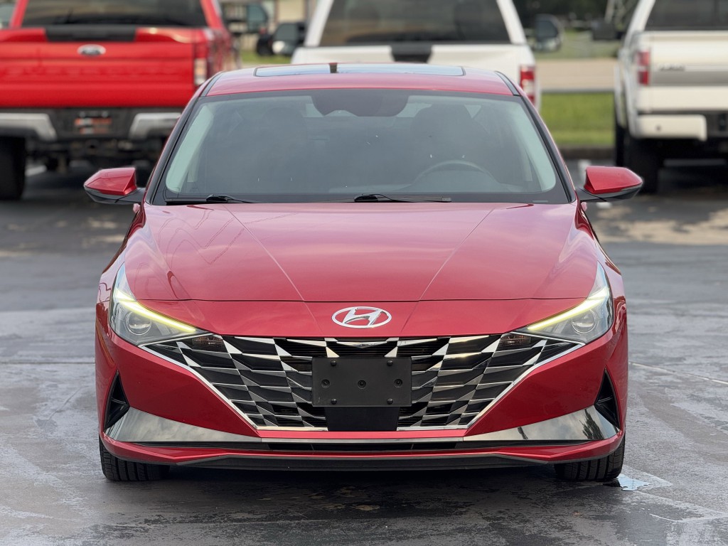 2021 Hyundai Elantra Image 5