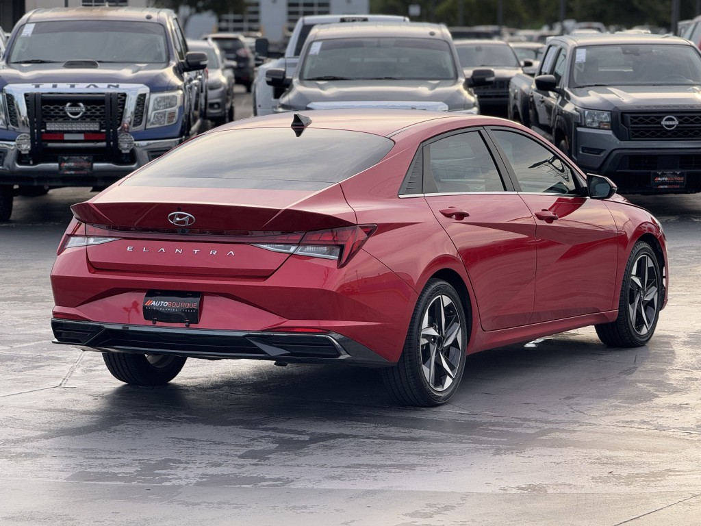 2021 Hyundai Elantra Image 11