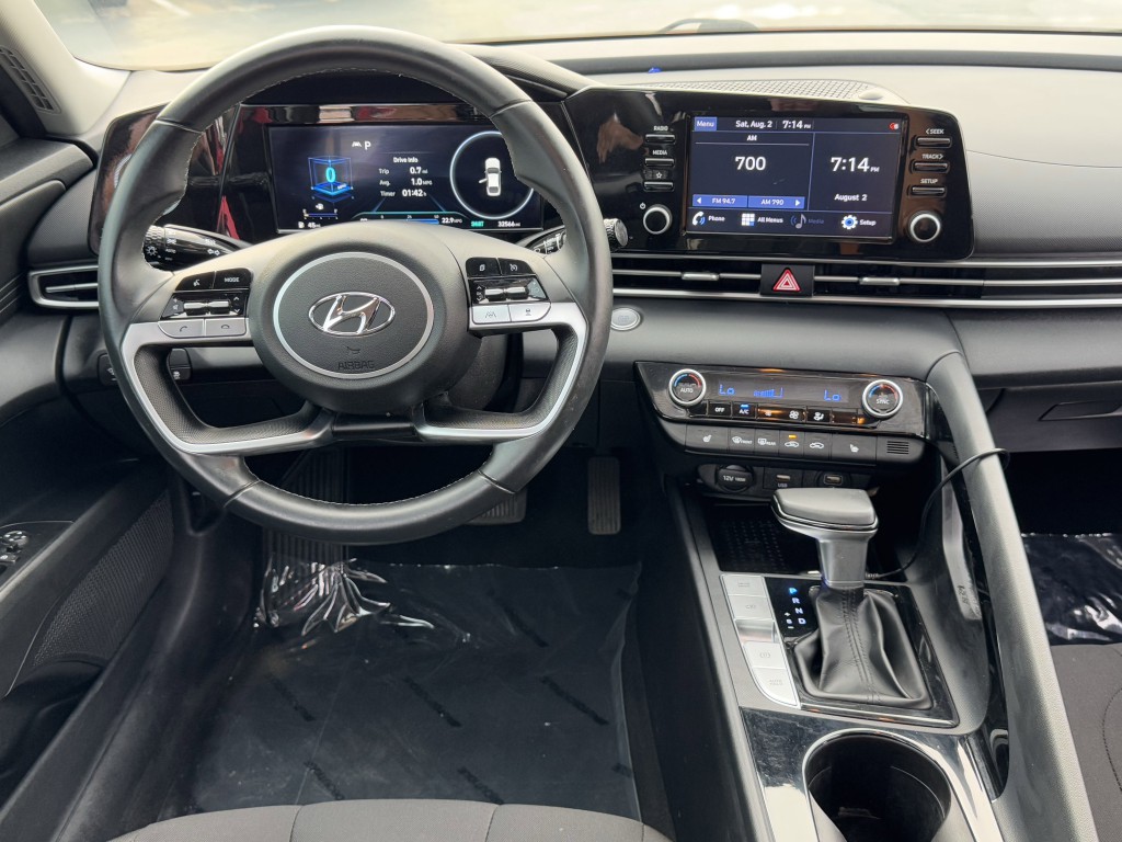 2021 Hyundai Elantra Image 13