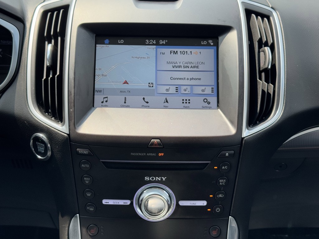 2017 Ford Edge Image 19