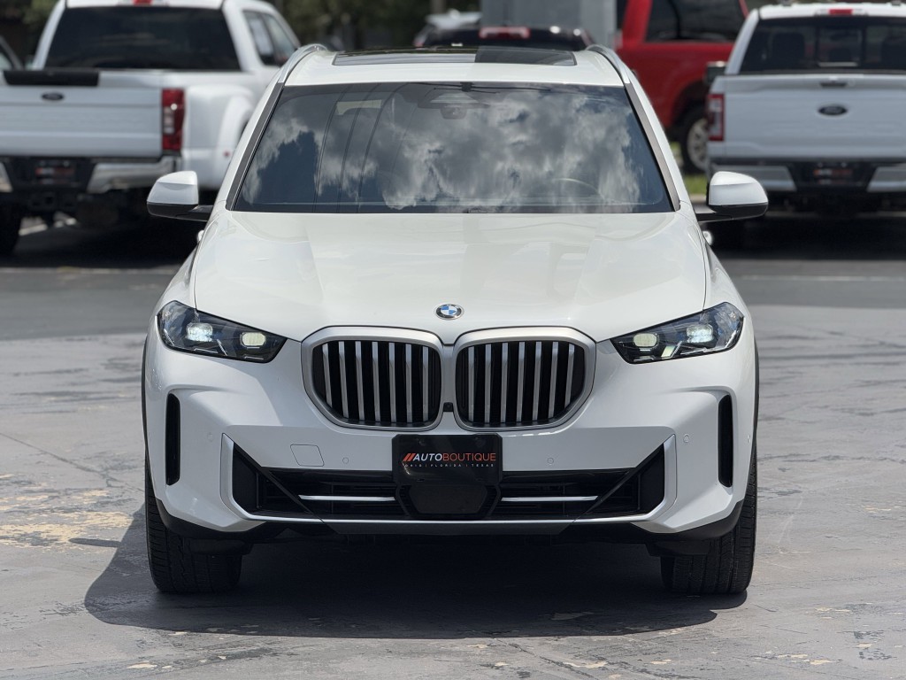 2025 BMW X5 Image 5