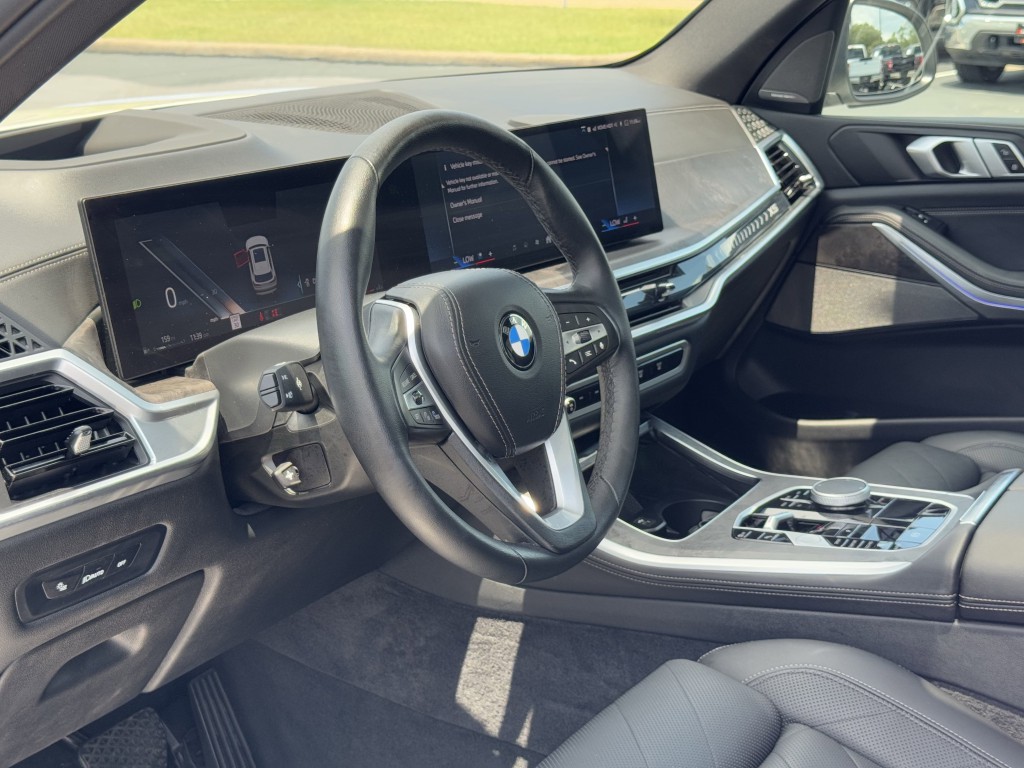 2025 BMW X5 Image 12