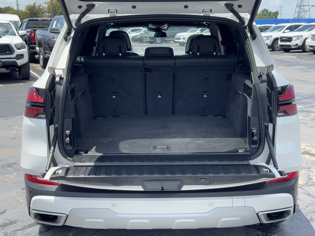 2025 BMW X5 Image 30