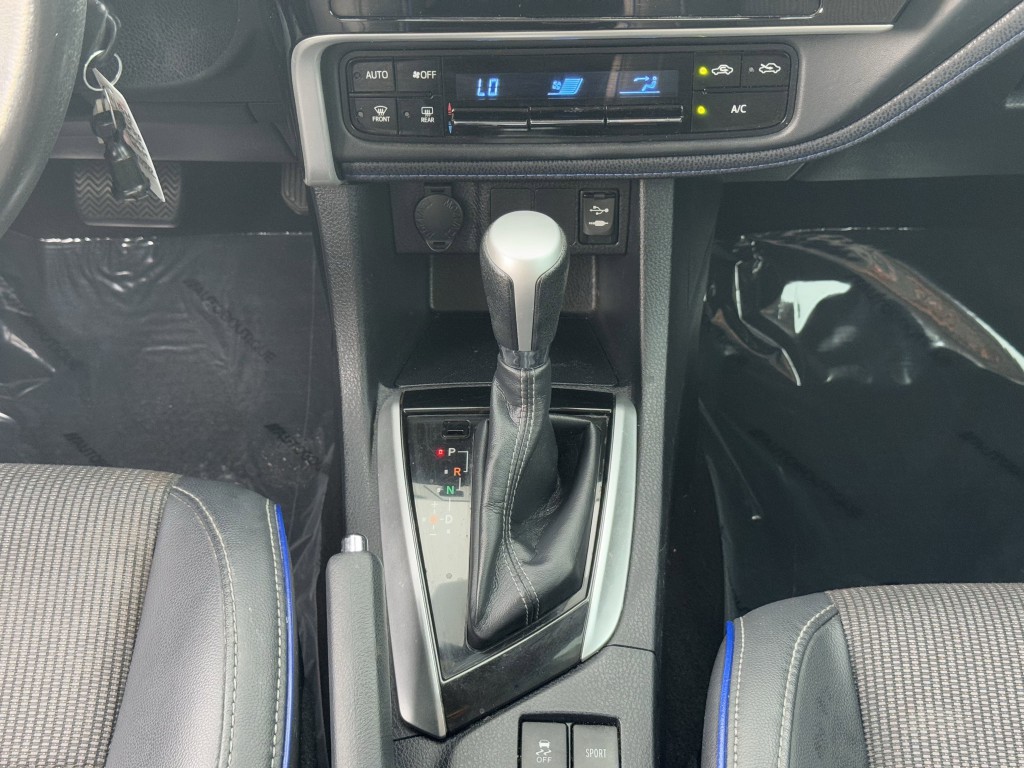 2018 Toyota Corolla Image 14
