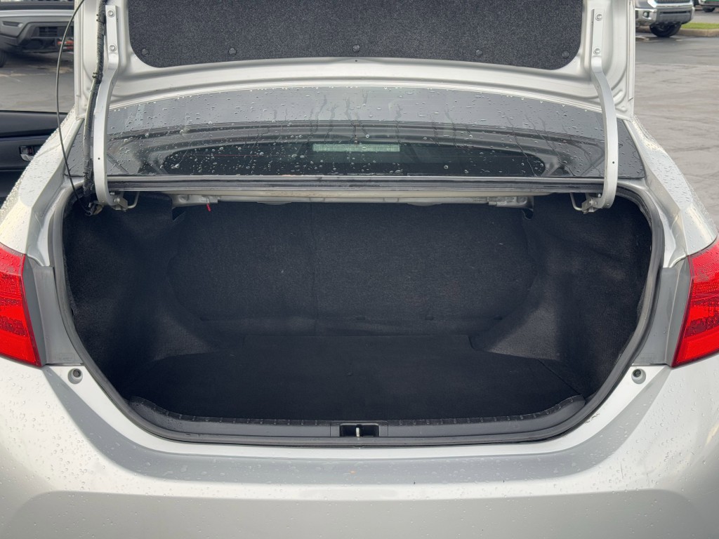 2018 Toyota Corolla Image 21