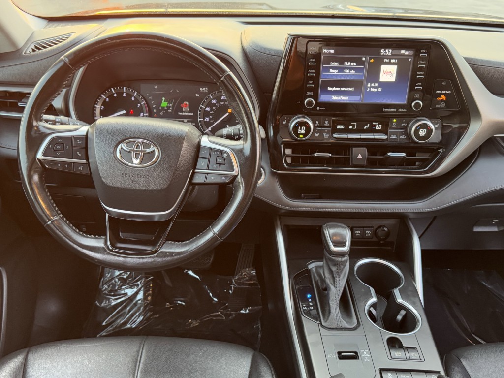 2021 Toyota Highlander Image 13