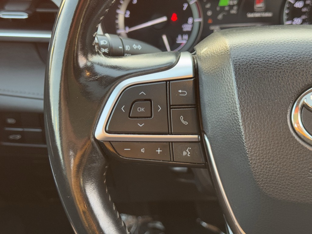2021 Toyota Highlander Image 15