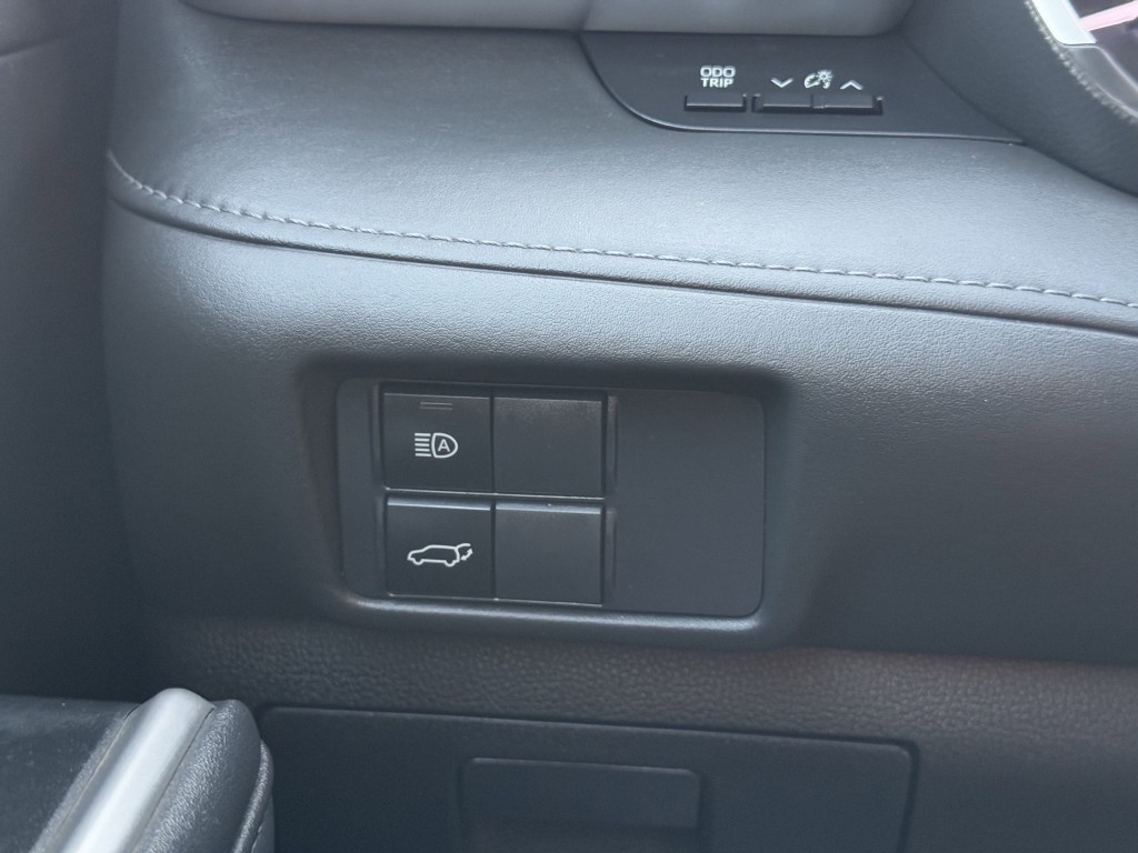 2021 Toyota Highlander Image 21