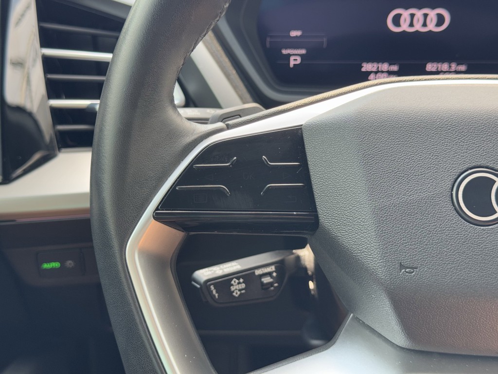 2023 Audi Q4 e-tron Image 15