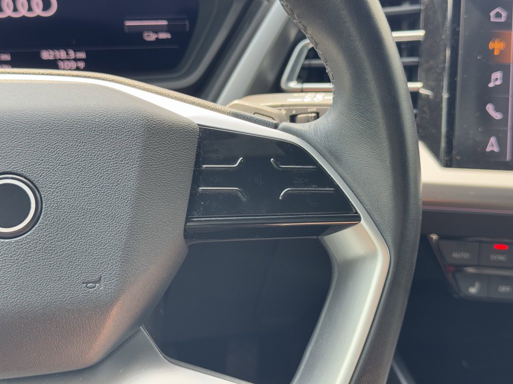 2023 Audi Q4 e-tron Image 16