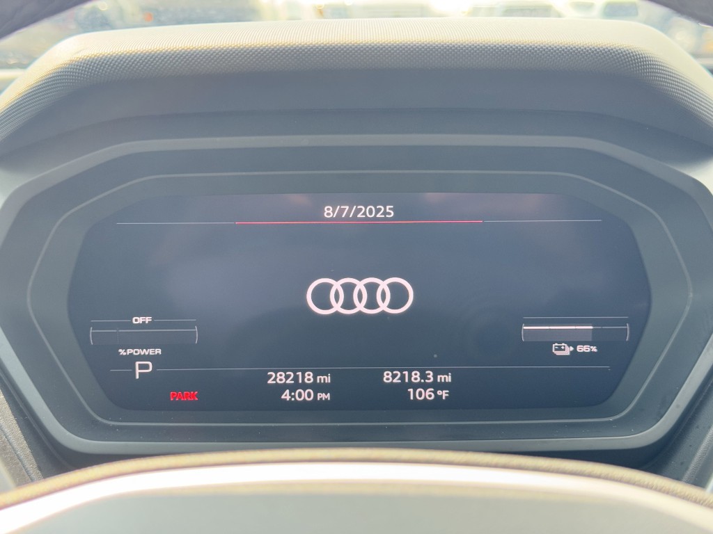 2023 Audi Q4 e-tron Image 17