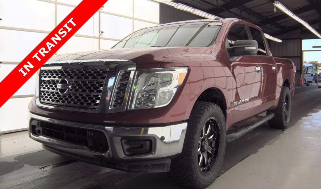 2018 Nissan Titan Image 1