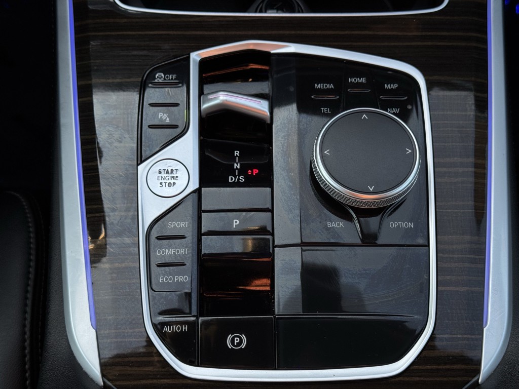 2024 BMW X5 Image 24