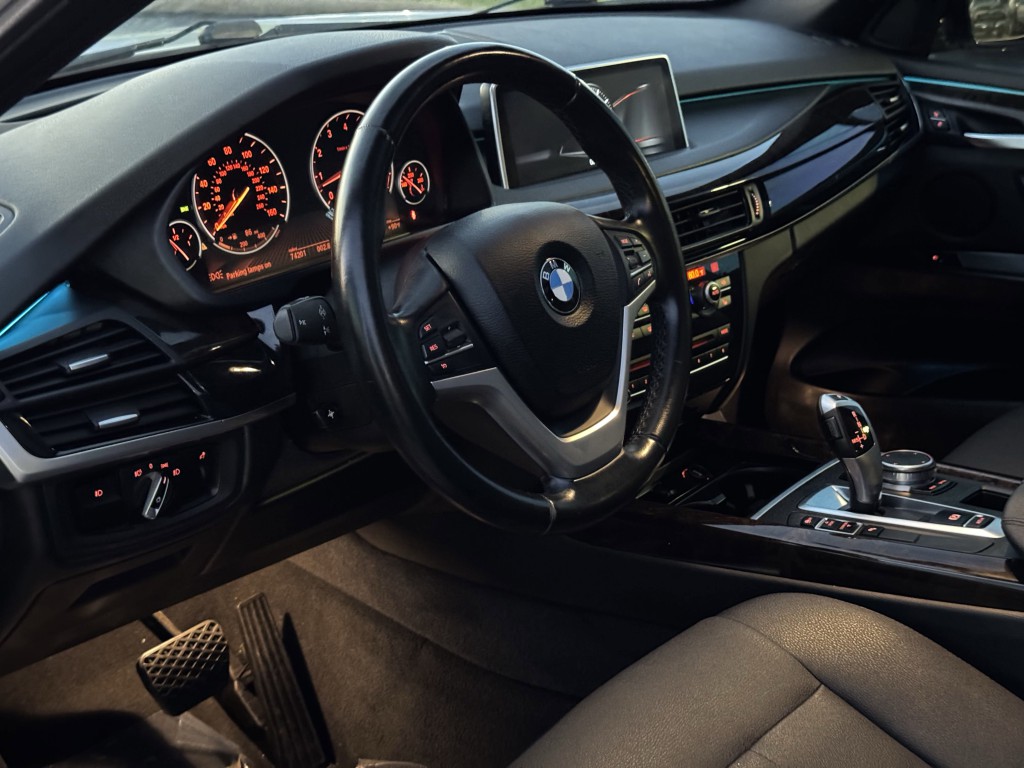 2017 BMW X5 Image 12