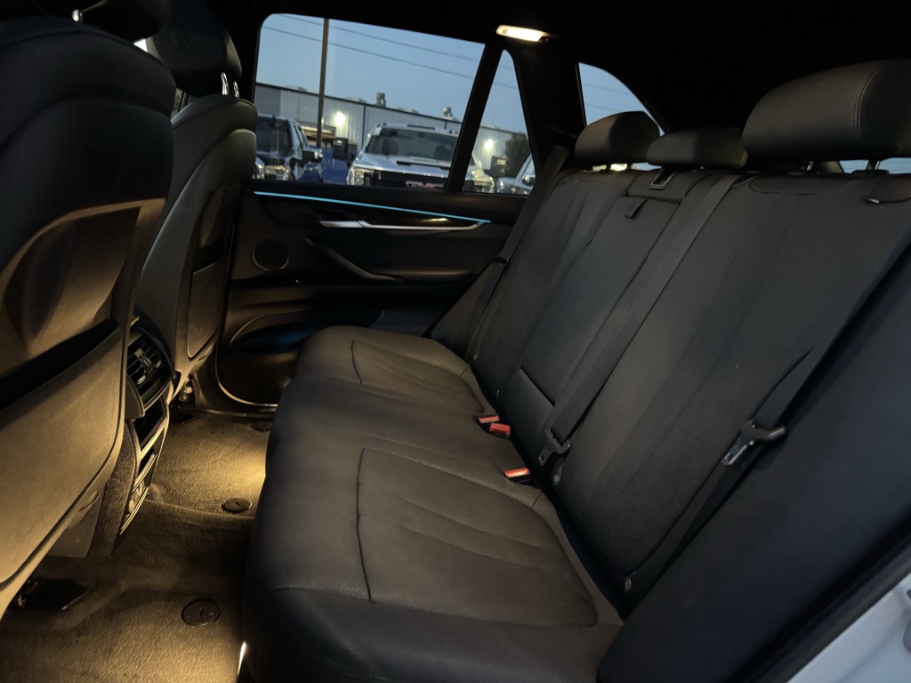 2017 BMW X5 Image 26