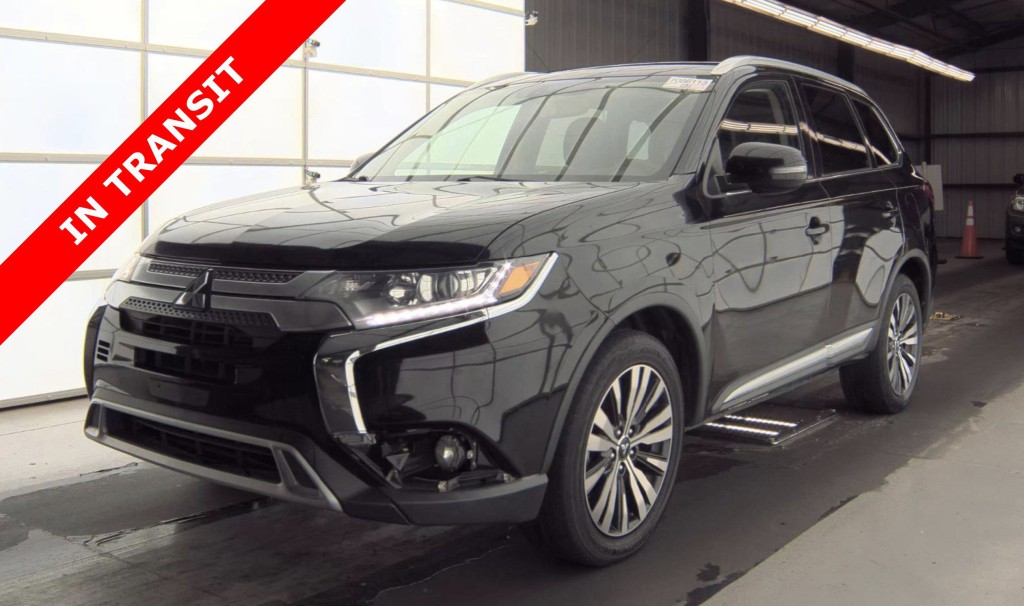 2019 Mitsubishi Outlander Image 1